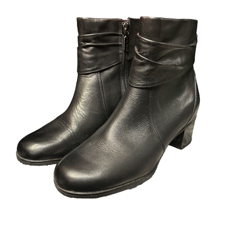 Clarks Leather Ankle Boots 
